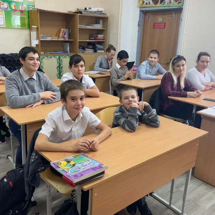 «Часы мира и добра»