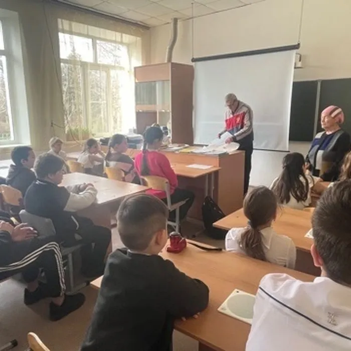 СОЛДАТ ВОЙНЫ НЕ ВЫБИРАЕТ