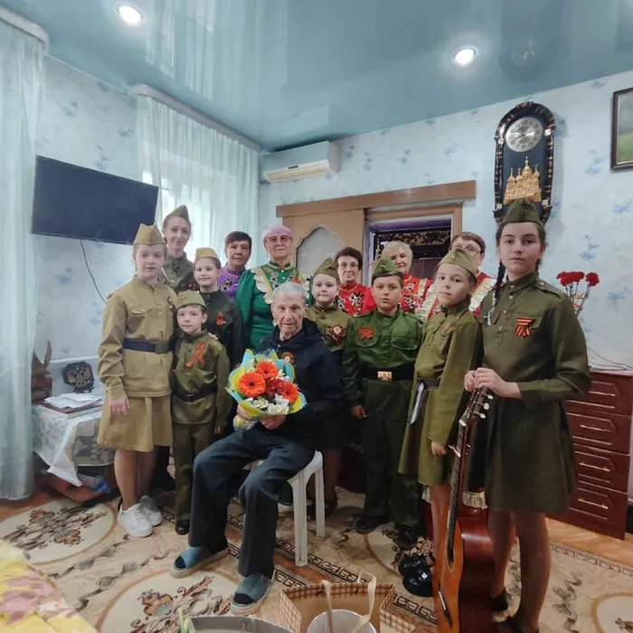 ВО ВЕК НАМ ЭТОЙ ДАТЫ НЕ ЗАБЫТЬ